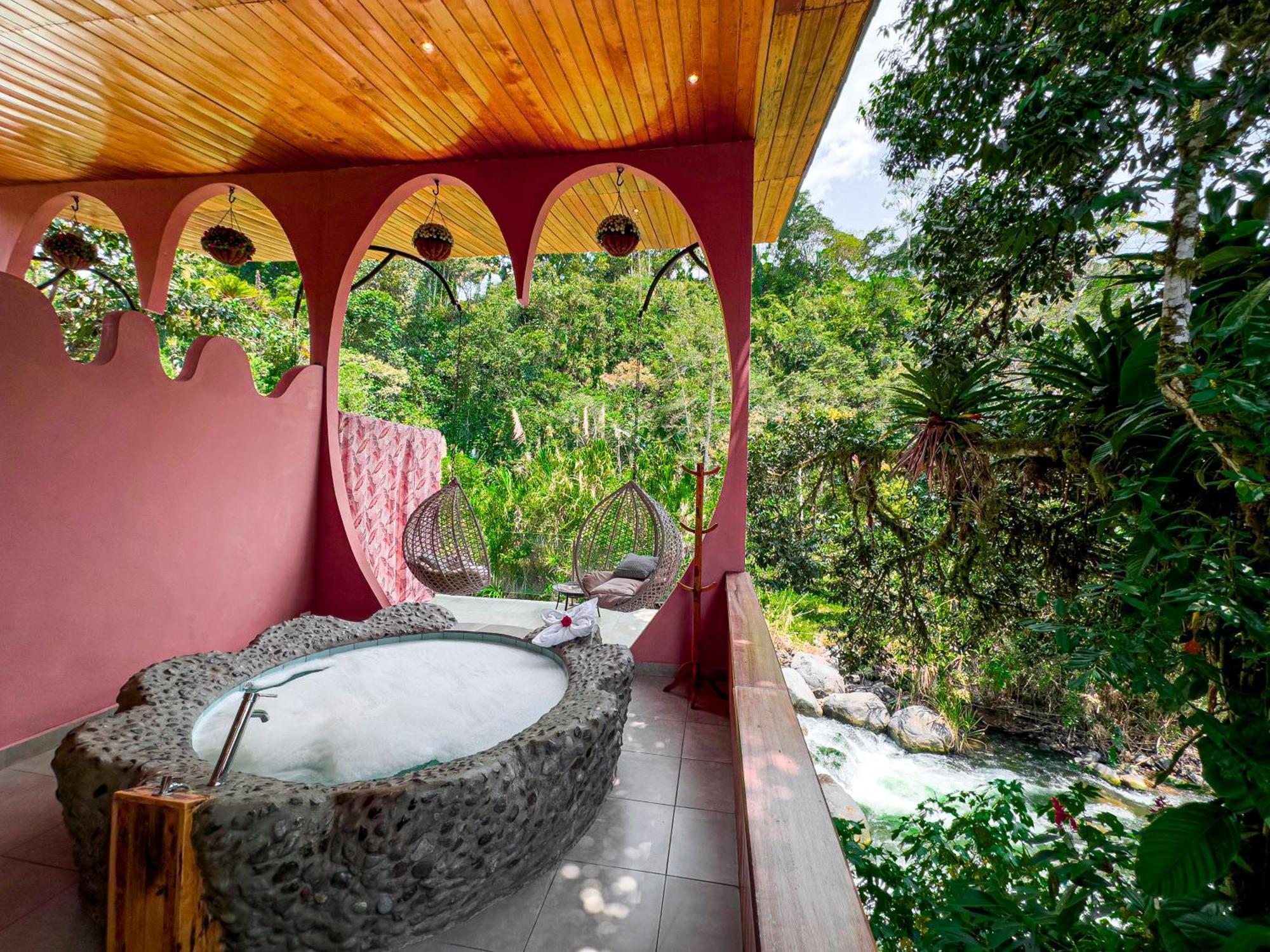 Saguamby Lodge
